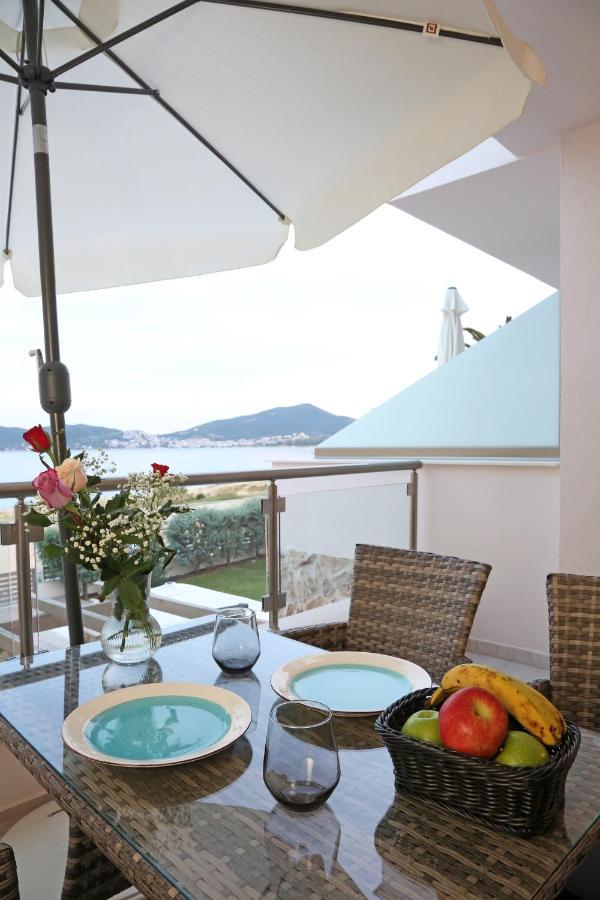 Steleni Seaside Aparthotel Nea Iraklitsa
